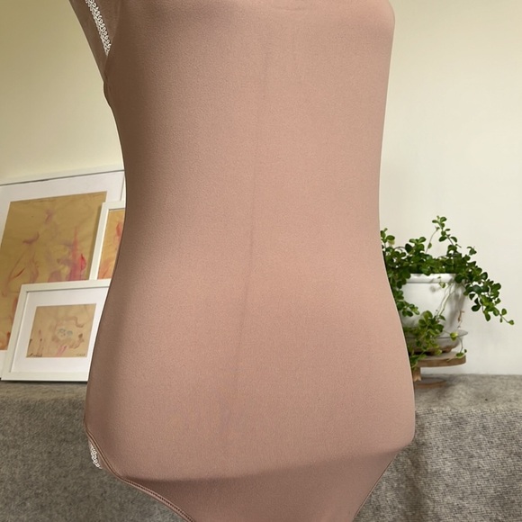 Abercrombie Soft A&F squareneck body suit. Sz M - Picture 4 of 8